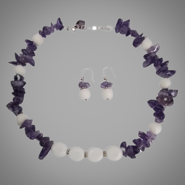 SET COLLAR Y ARETES AMATISTA Y CORAL