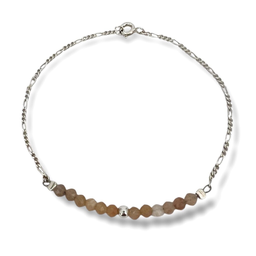Pulsera de cuentas de Rosa del Desierto y cadena de Plata.