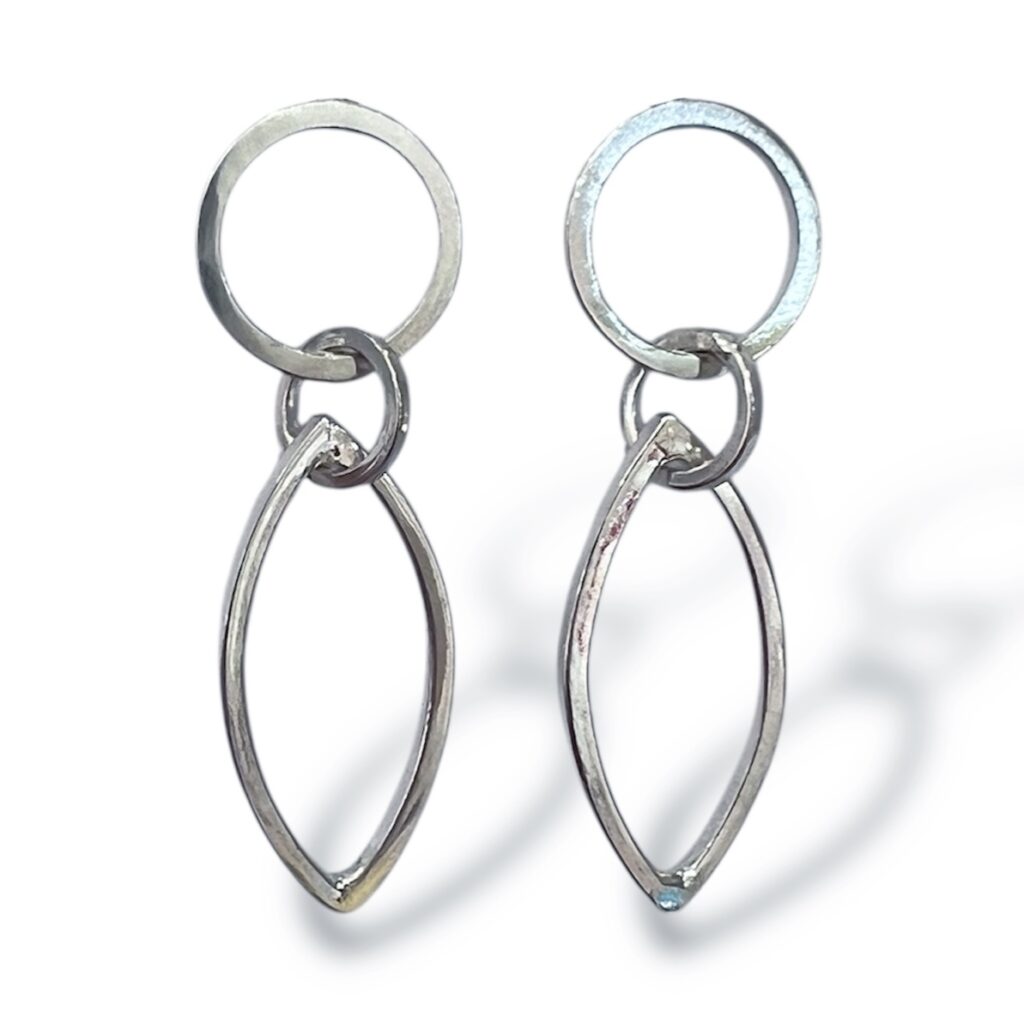 Aretes de Plata largos.