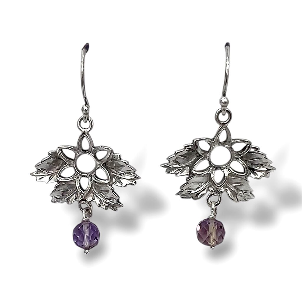 Aretes de Plata con diseño de flor y Bolivianitas.