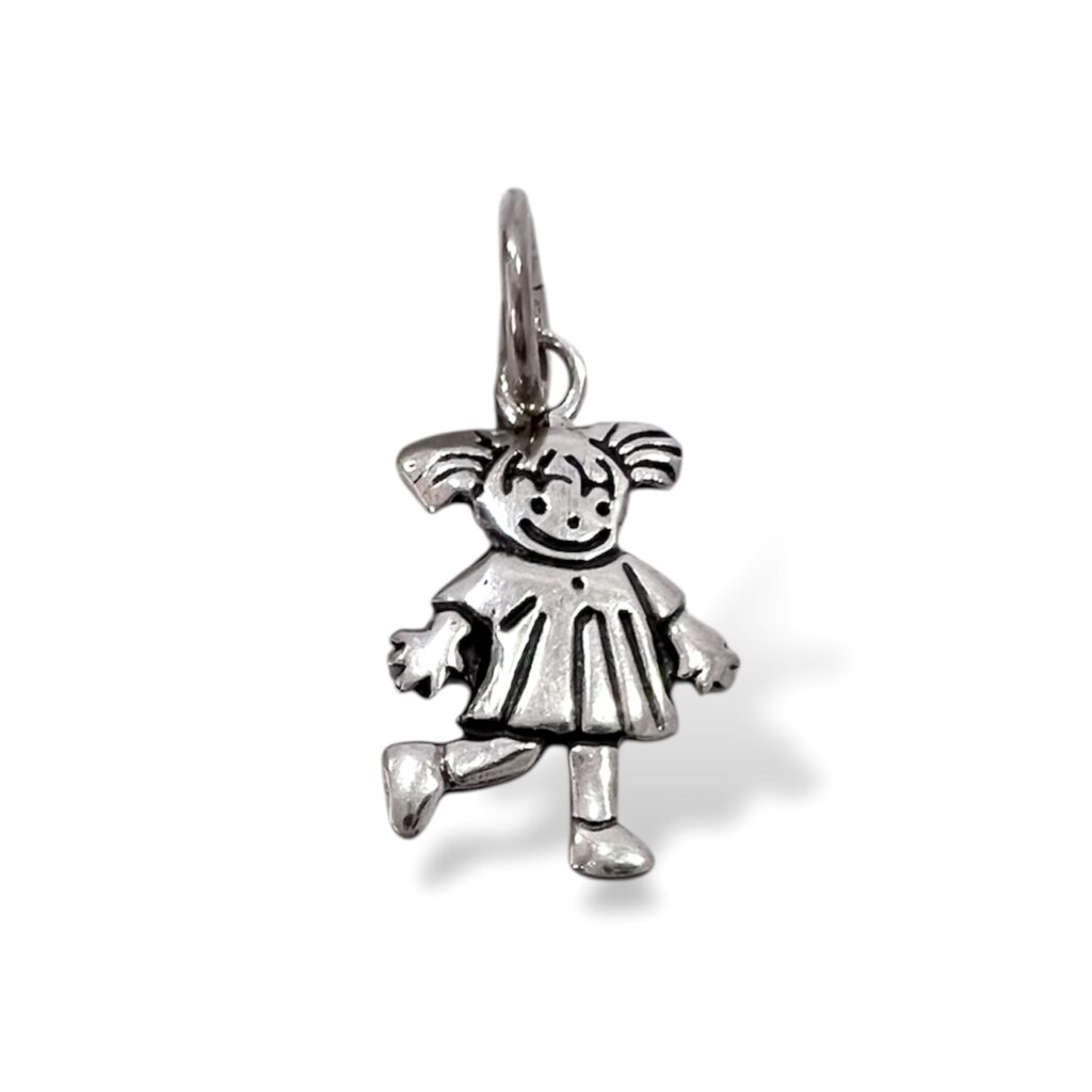 Dije de Plata con diseño de niña,