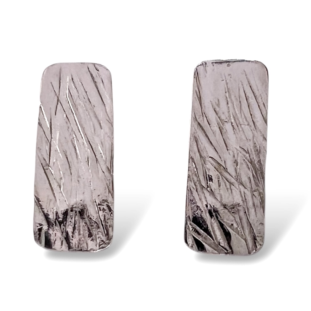 Aretes de Plata texturada.