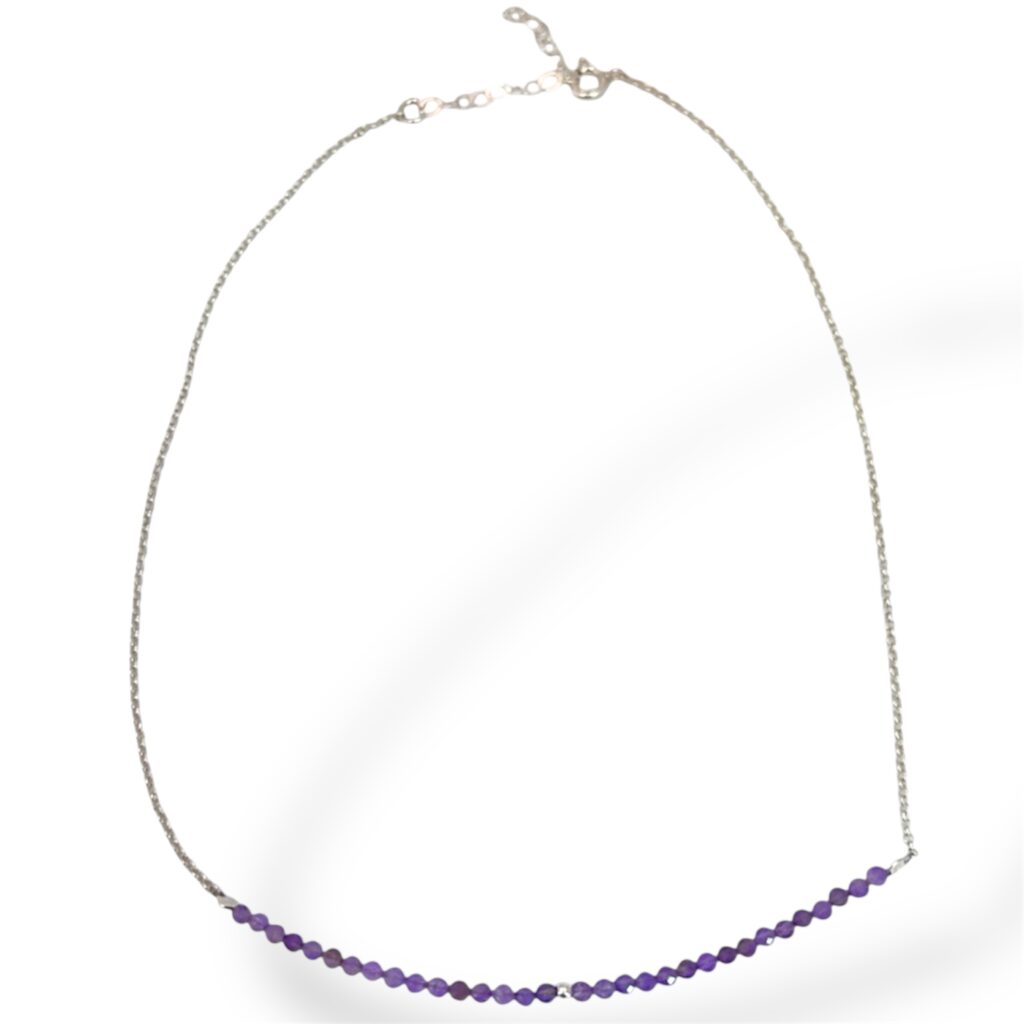 Collar de Plata y cuentas de Amatista.