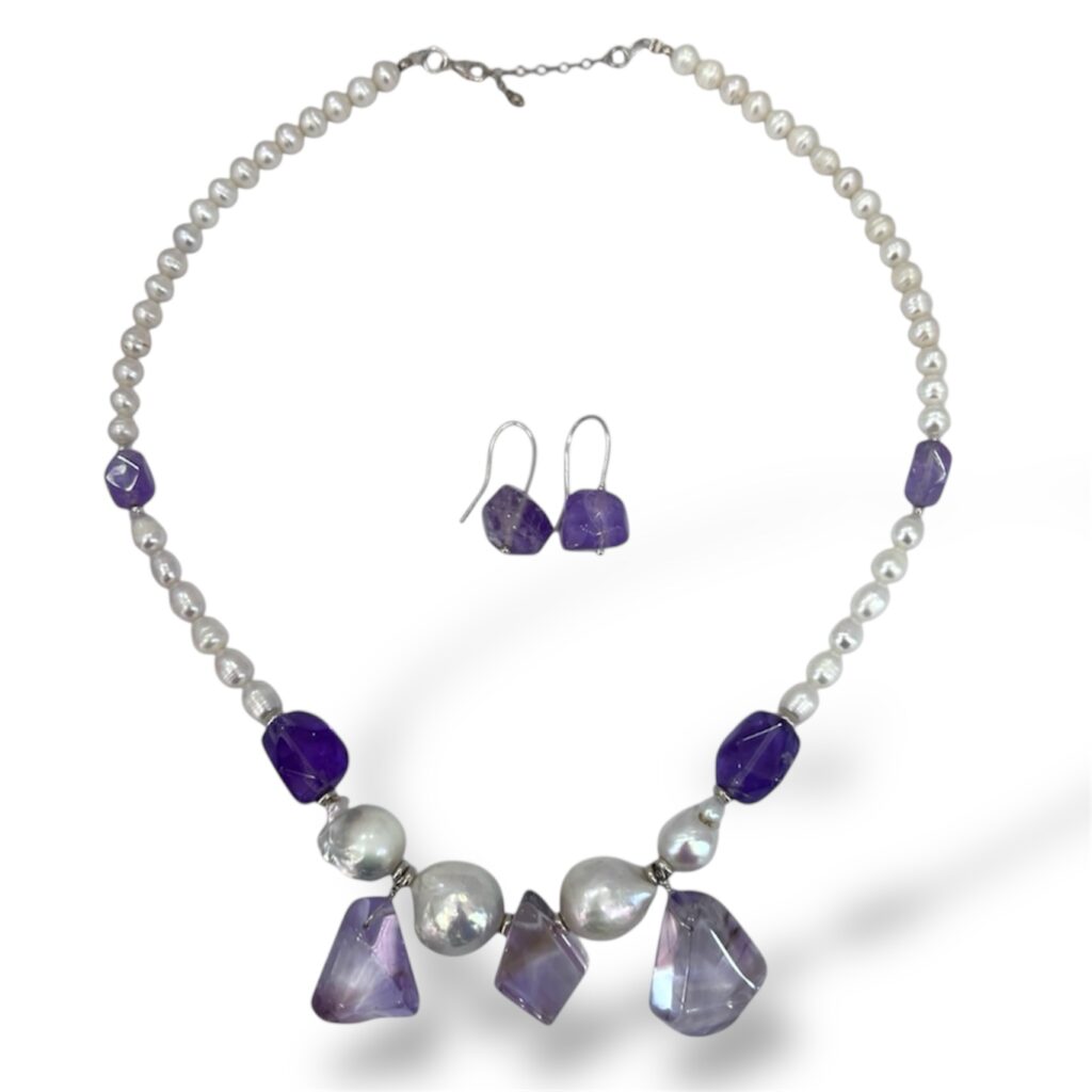 Collar de Perlas, Amatista y Plata.