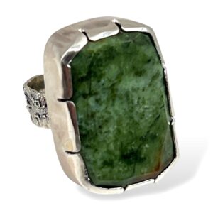ANILLO UNAKITA FACETADA