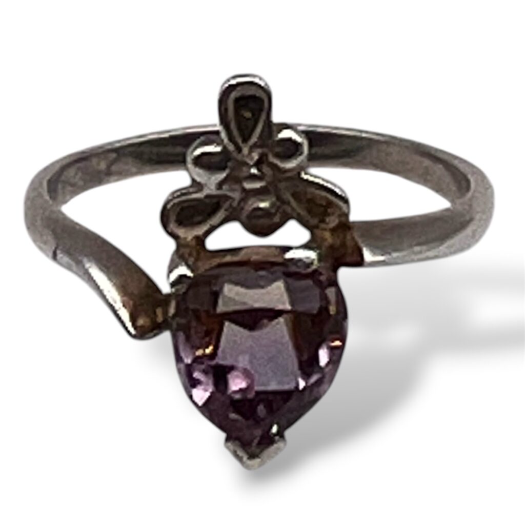 Anillo de Plata con Bolivianita, Medida 8,5.