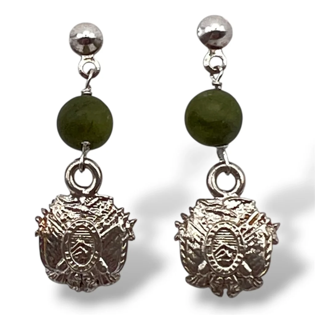 Aretes de Plata con el Escudo de Bolivia y Serpentina.
