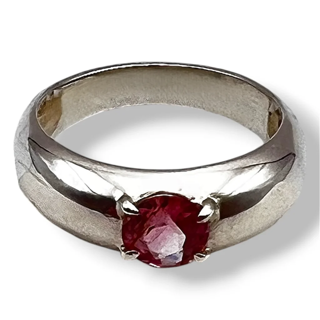 Anillo de Plata con Turmalina. Talla 9,5.
