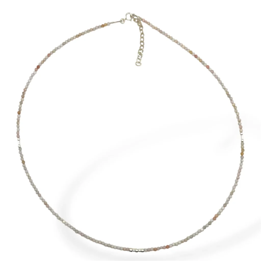 Collar de Ópalo facetado y Plata.