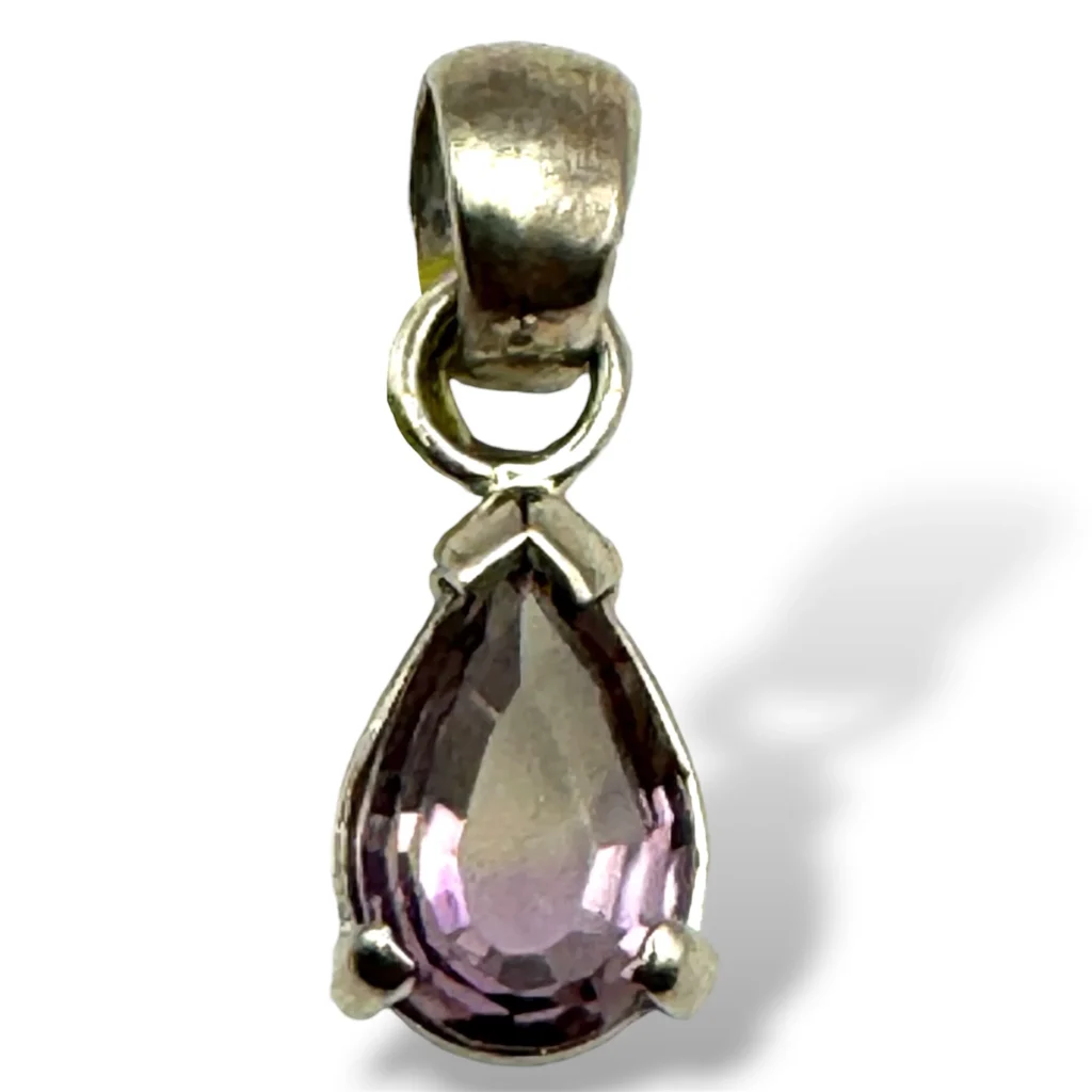 Dije de Bolivianita con forma de gota y Plata.