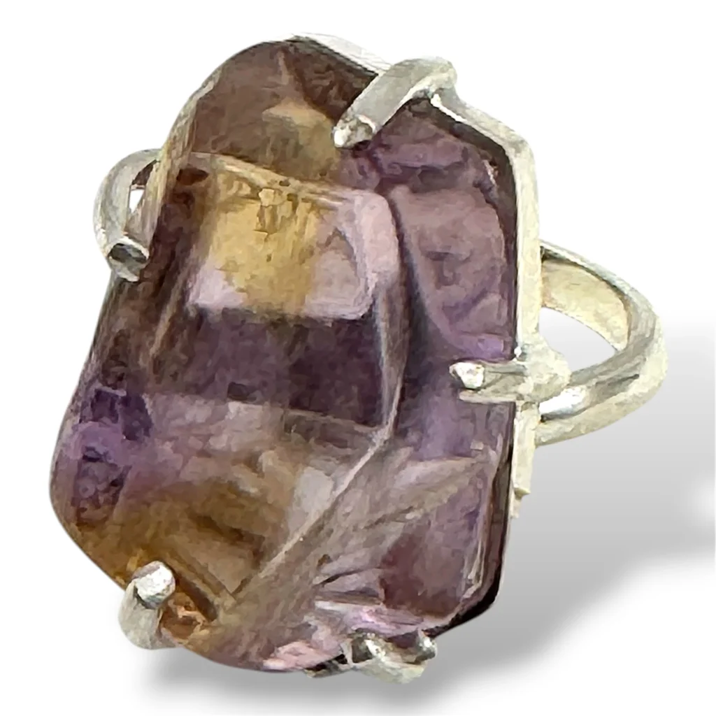 Anillo de Plata con Bolivianita. Medida 6,5.