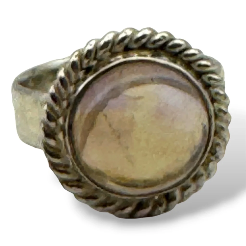 Anillo de Plata con Bolivianita rústica. Medida 7.